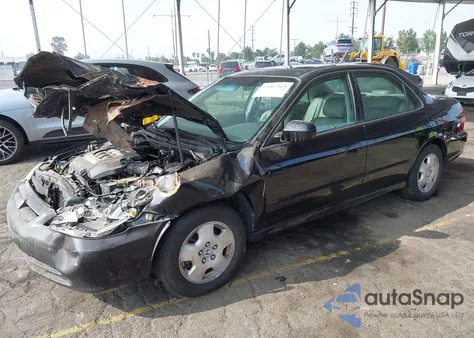 2002 Honda Accord Ex z USA, uszkodzony, nr VIN 1HGCG16542A030280